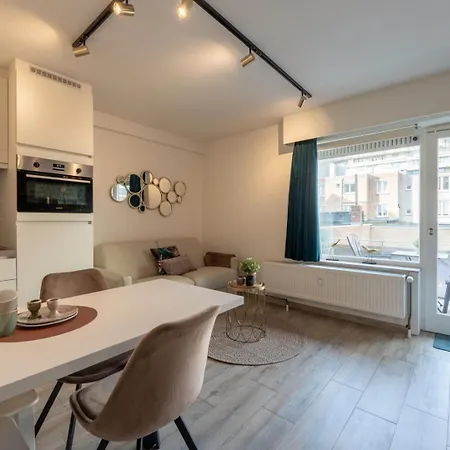 Bright & Stylish Near The Sea Apartamento *