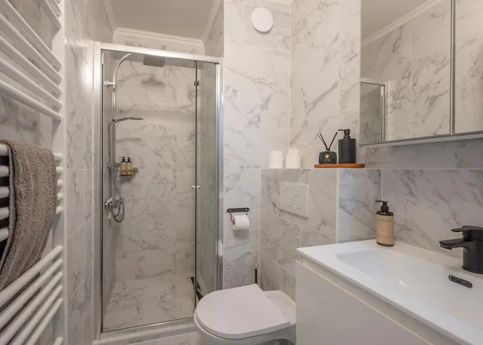 Bright & Stylish Near The Sea Apartamento *